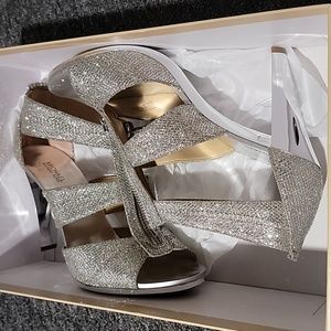 Michael Kors Berkley T-strap Glitter